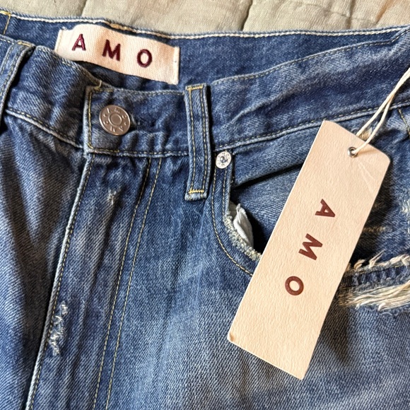 AMO Frida Flare Jeans Size 27 NWT High Rise Distressed Wide Leg $310 - Picture 4 of 7